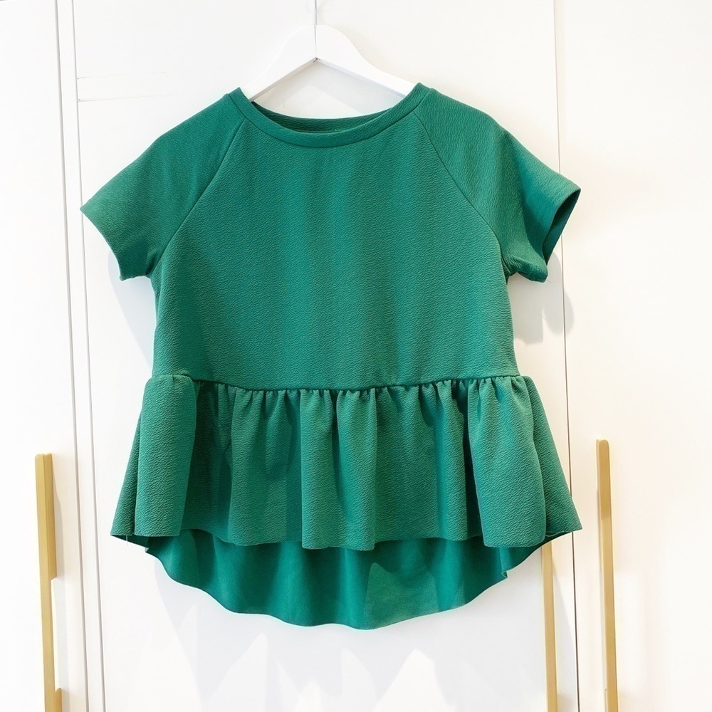 𝅺emerald Green hi lo top
